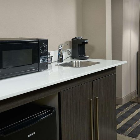 Hampton Inn Eagle Pass Extérieur photo
